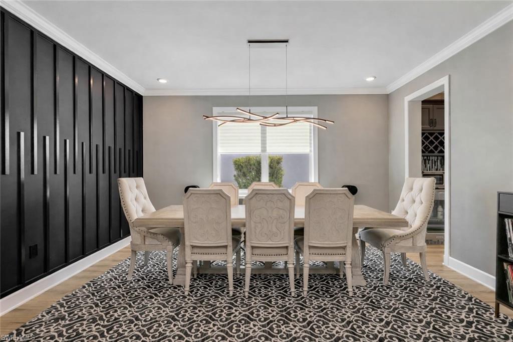 NORTHRIDGE - Residential