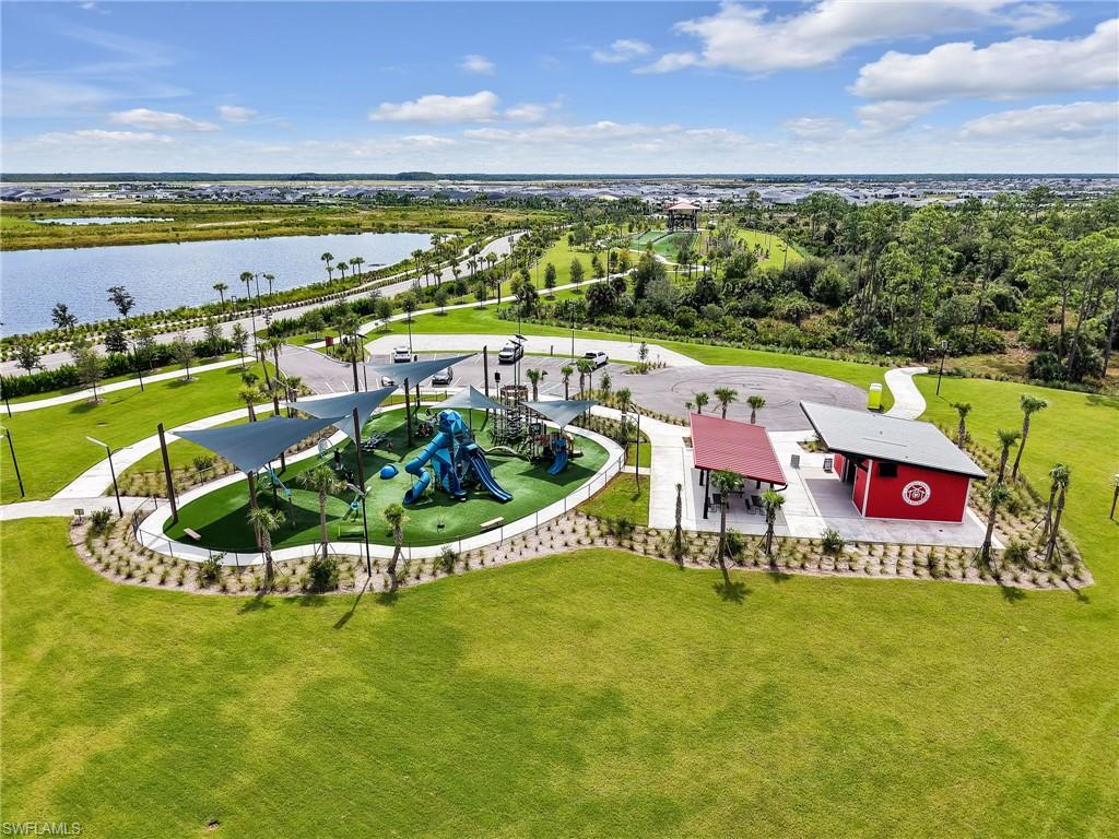 NORTHRIDGE - Residential