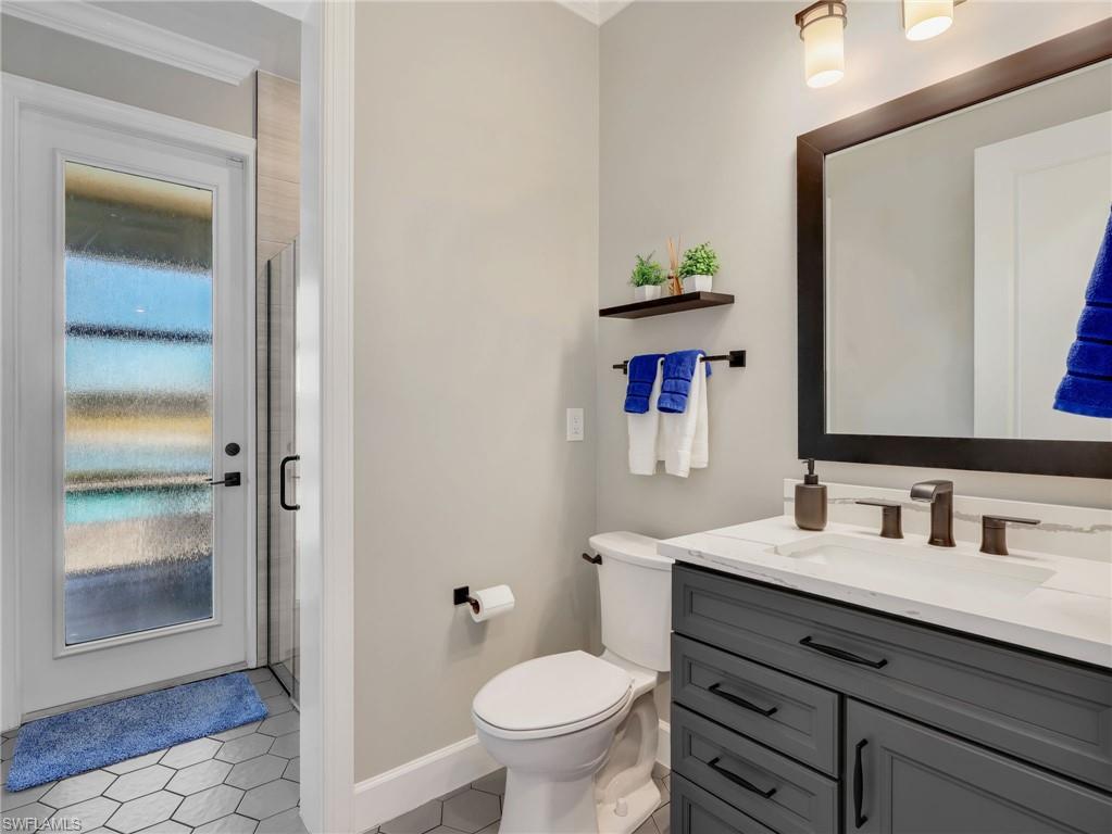 NORTHRIDGE - Residential