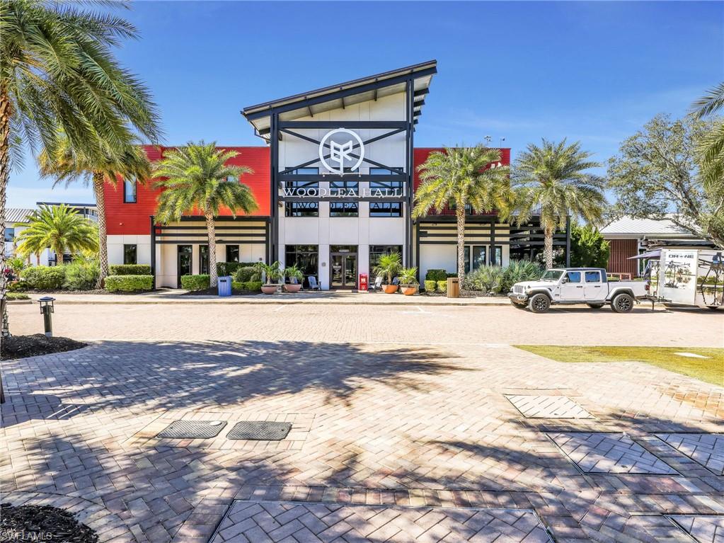 NORTHRIDGE - Residential