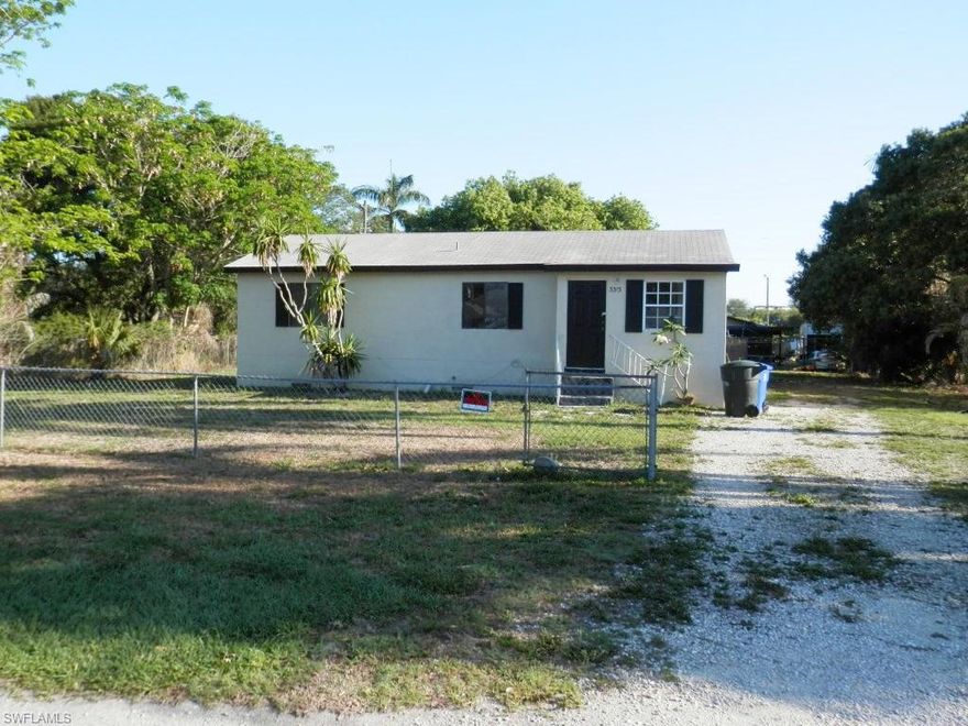 ***THIS HOME HAS GONE THRU THE COURT SYSTEM AND HAS BEEN ASSIGNED TO A PROFESSIONAL GUARDIAN FOR IMMEDIATE SALE *** AS IS SALE WITH RIGHT TO INSPECT *** THE HOME HAS BEEN PRICED BELOW CURRENT MARKET VALUE FOR IMMEDIATE SALE *** ALMOST 1000 SQ. FT. LIVING AREA *  FRAME CONSTRUCTION WITH CRAWL SPACE AND STUCCO EXTERIOR * ENCLOSED FRONT PORCH OR USE AS A  COMPUTER AREA *  3 FULL BEDROOMS WITH CLOSETS  * MASTER AND GUEST BATH'S EACH WITH TUB/SHOWER COMBO * ROOMY EAT-IN KITCHEN WITH FRIDGE...RANGE WITH HOOD...TWIN STAINLESS STEEL SINKS...LOTS OF CABINETS AND COUNTER TOP SPACE * UTILITY ROOM WITH WASHER DRYER HOOK UP'S...CENTRAL A/C SYSTEM PLUS REAR ACCESS DOOR * THE PROPERTY OFFERS A CHAIN LINK FENCED PERIMETER ON A HUGE 14,540 SQ. FT LOT [100 X 138] * GRAVEL DRIVEWAY * ONCE RENOVATED IT WILL MAKE A PERFECT STARTER HOME...2ND SEASONAL USAGE HOME...REMODELERS RESALE INVESTMENT * TONS OF POTENTIAL HERE * PLENTY OF REAR AREA TO ADD A 2 CAR DETACHED GARAGE OR EVEN A POOL * ACROSS THE STREET ARE NEWER AND VERY WELL KEPT HOMES * DON'T BLINK OR THIS ONE WILL BE GONE AT THIS LOW PRICE * NOTE: SALE SUBJECT TO COURT APPROVAL AND MUST BE SOLD FOR CASH...NO FINANCING TERMS *