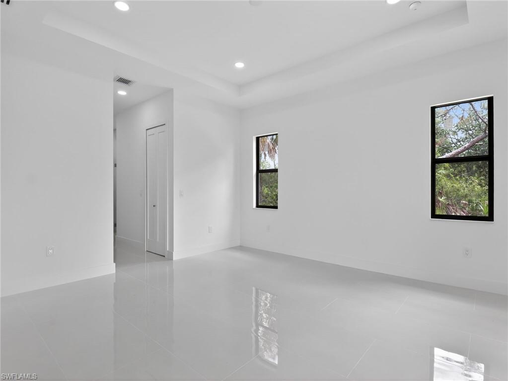 TWELFTH STREET PARK - Residential