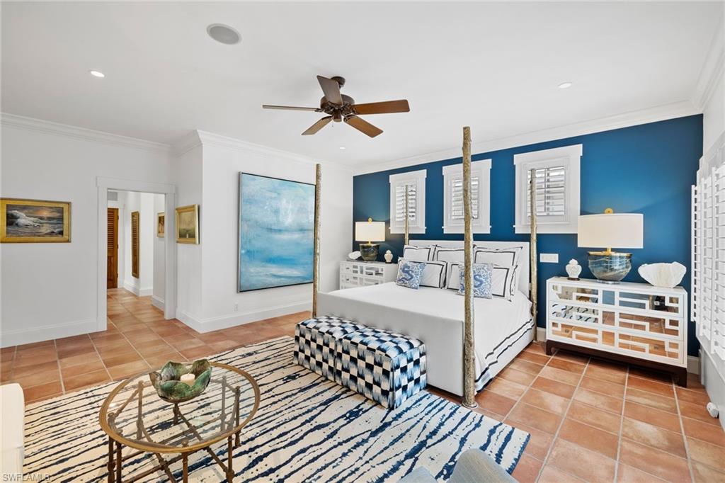 OLDE NAPLES - Residential