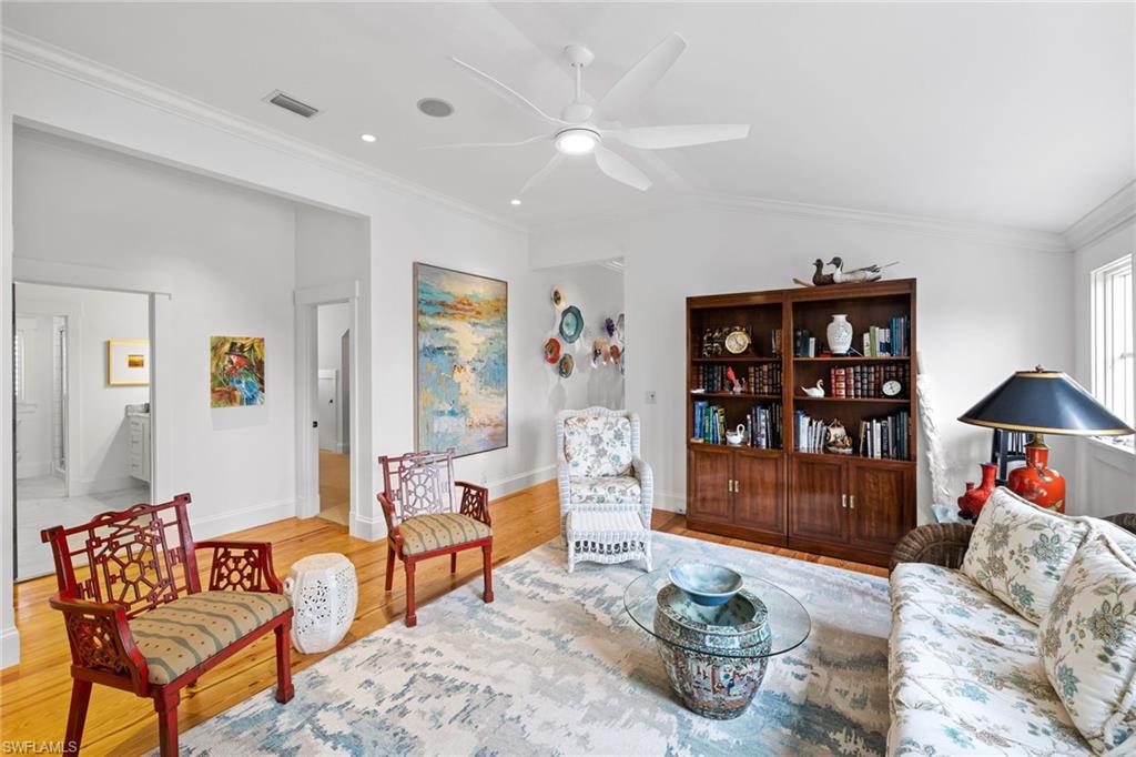 OLDE NAPLES - Residential