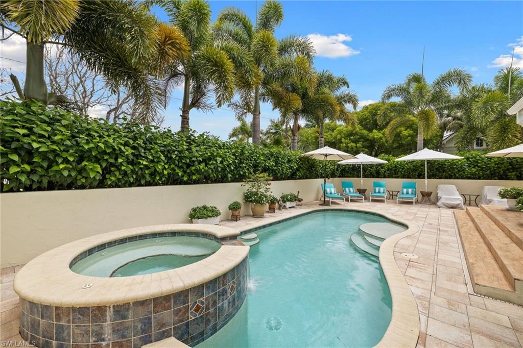 OLDE NAPLES - Residential