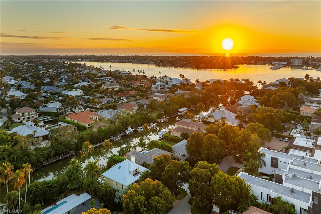 OYSTER BAY - Residential