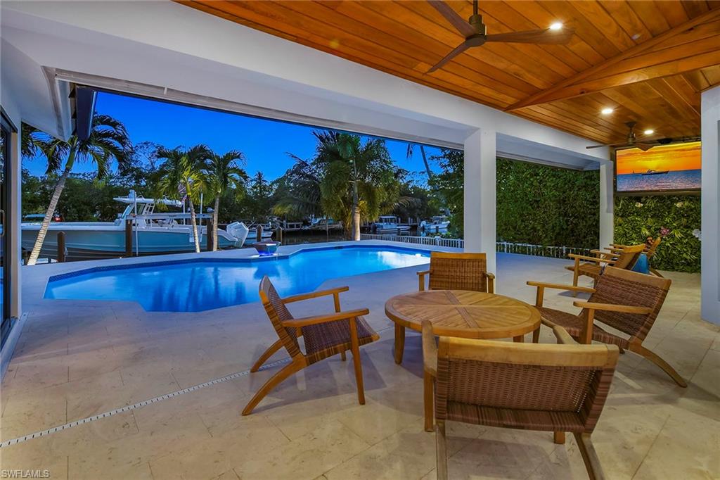 OYSTER BAY - Residential