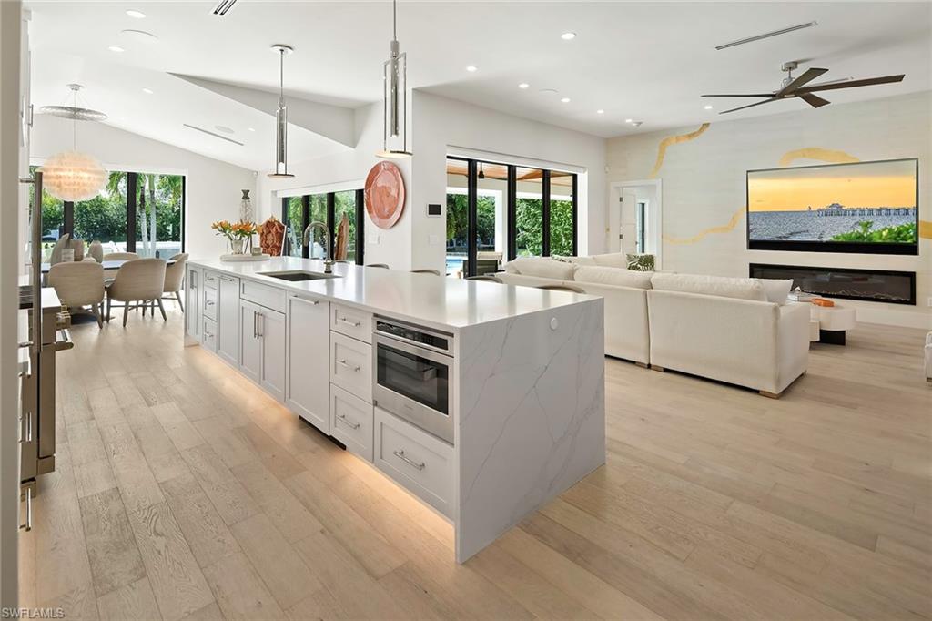 OYSTER BAY - Residential