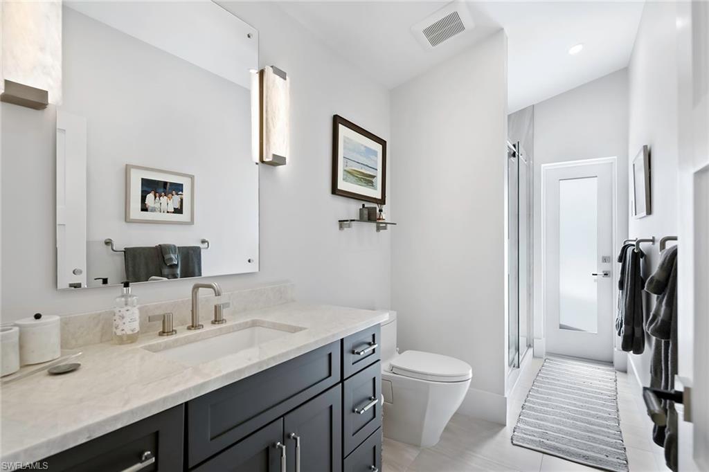 OYSTER BAY - Residential