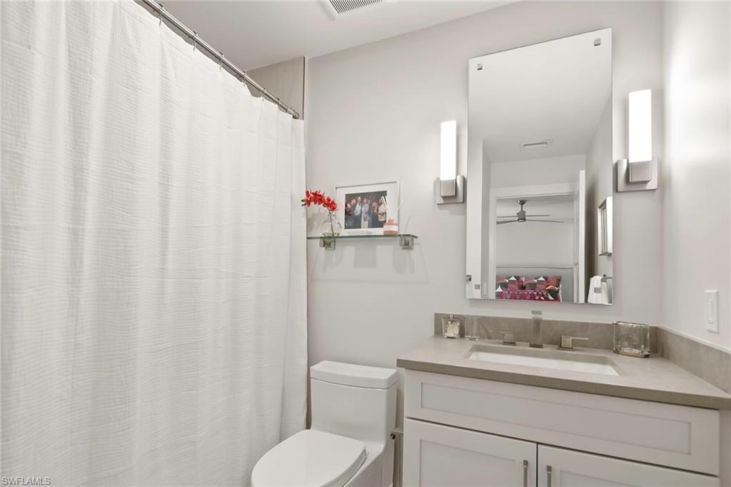 OYSTER BAY - Residential