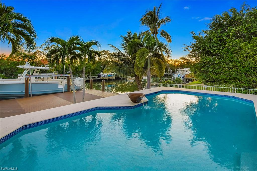 OYSTER BAY - Residential