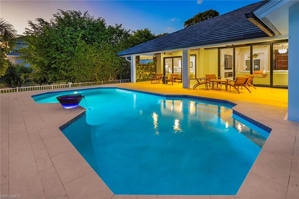 OYSTER BAY - Residential