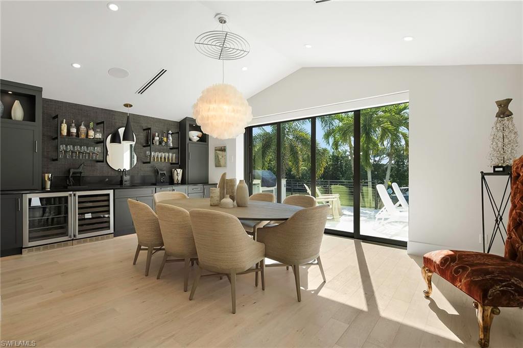 OYSTER BAY - Residential