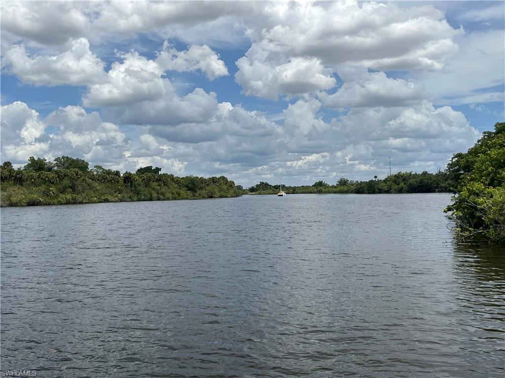 CALOOSA PRESERVE - Land