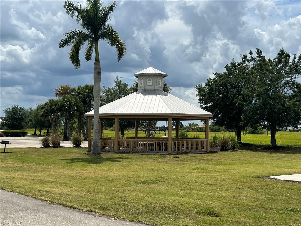 CALOOSA PRESERVE - Land