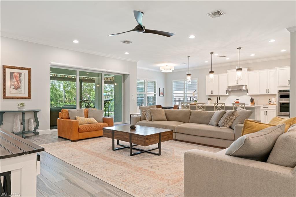 COMPASS LANDING - Residential