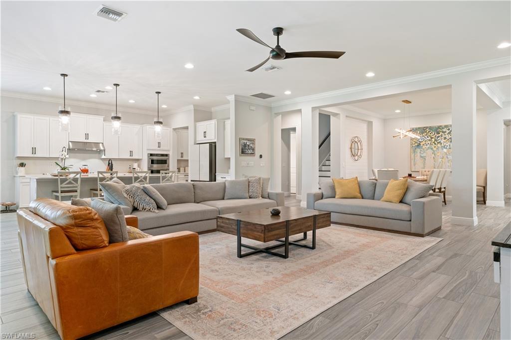 COMPASS LANDING - Residential