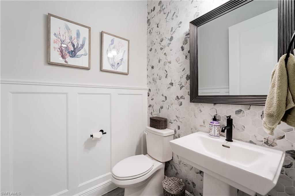 COMPASS LANDING - Residential