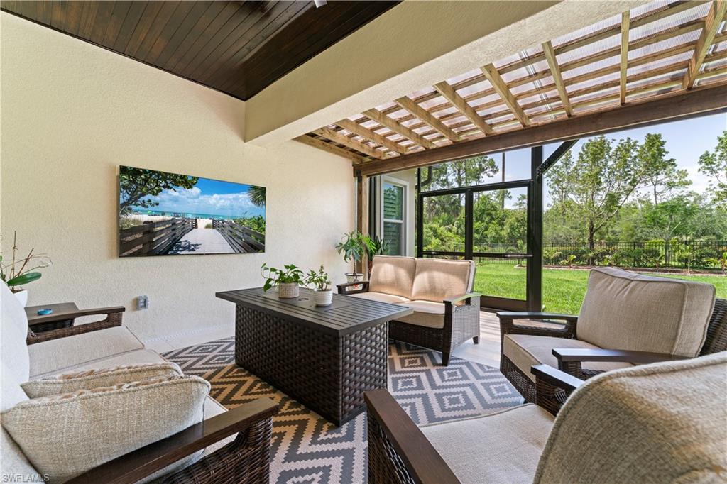 COMPASS LANDING - Residential