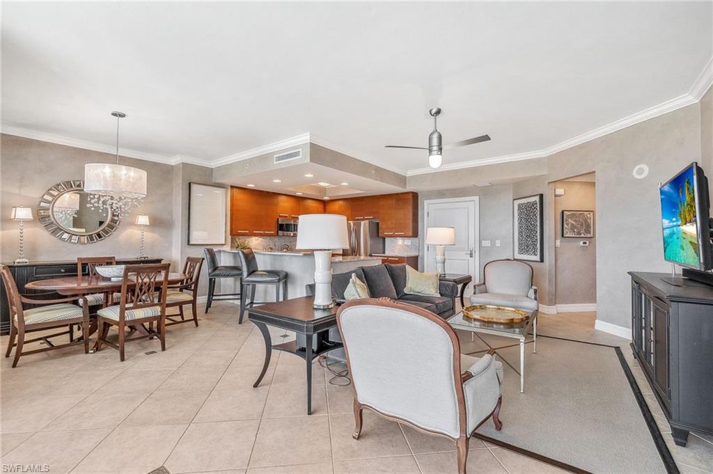 4761 West Bay BLVD 205