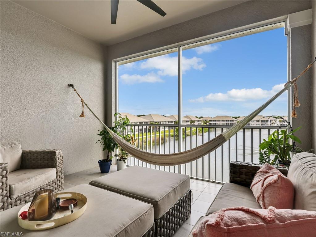 163 Indies DR E 202