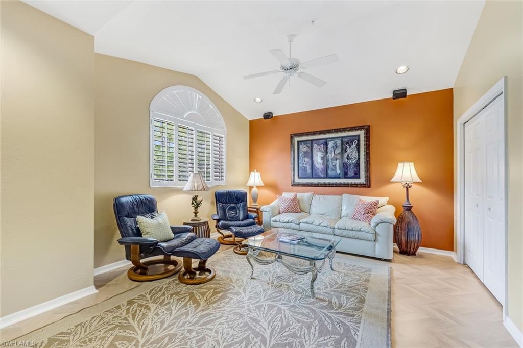 CREEKSIDE CROSSING - Residential