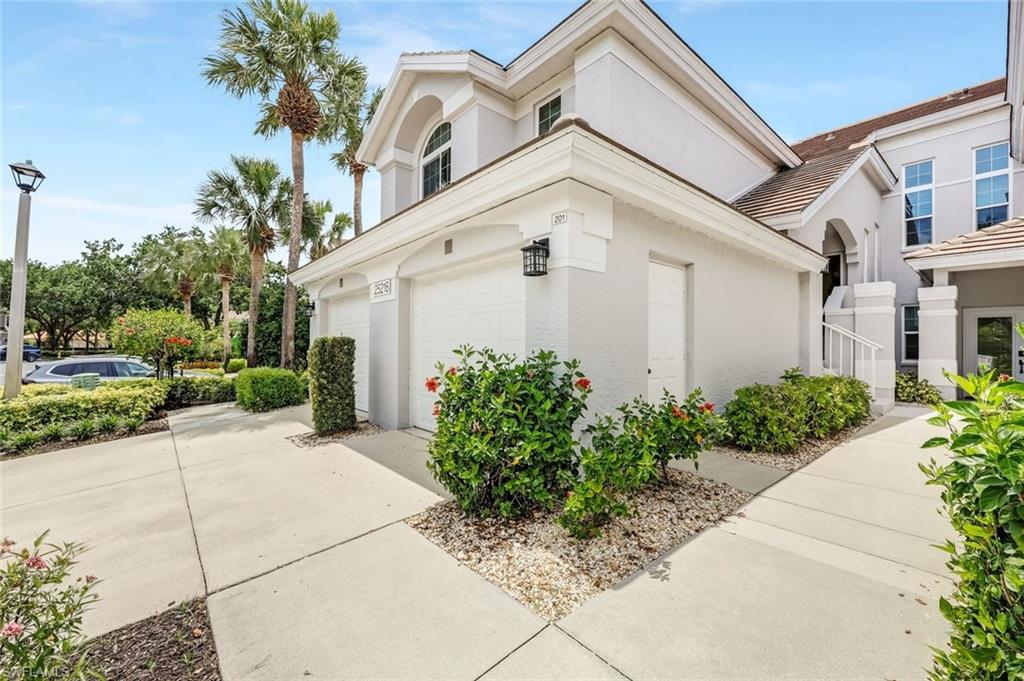 CREEKSIDE CROSSING - Residential