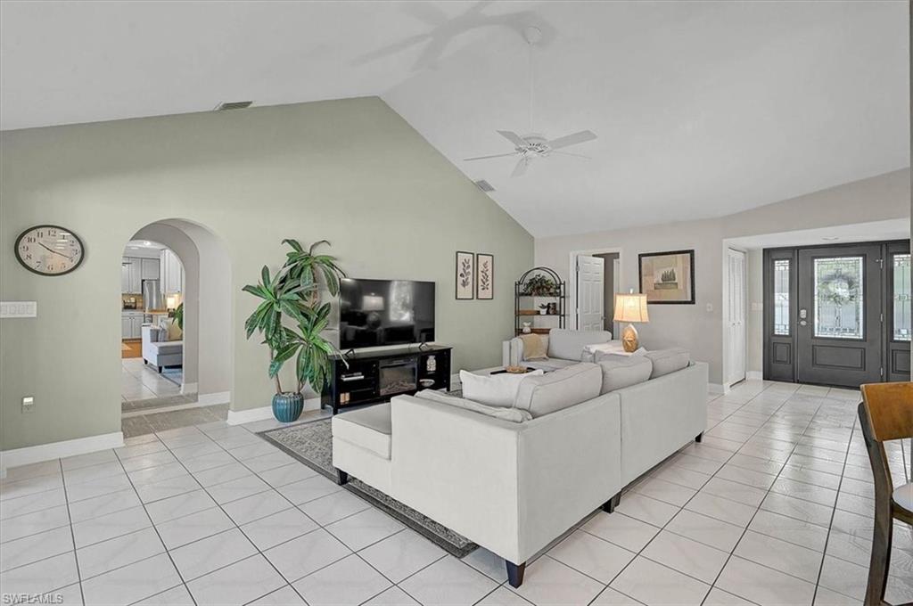 PORT CHARLOTTE - Residential