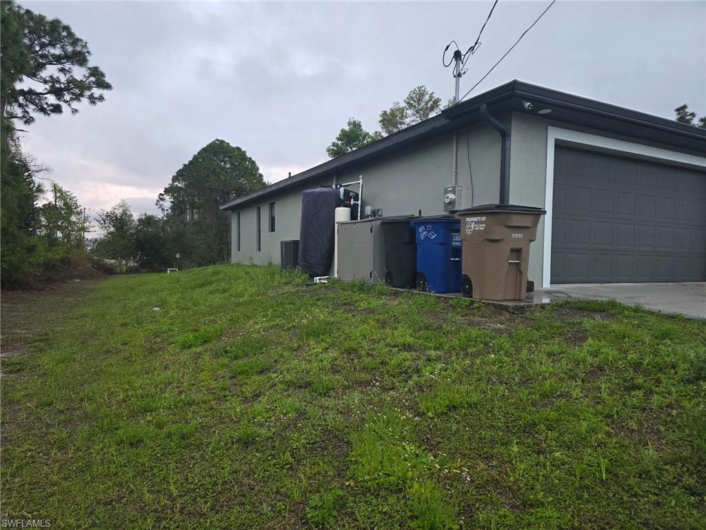 LEHIGH ACRES - Residential