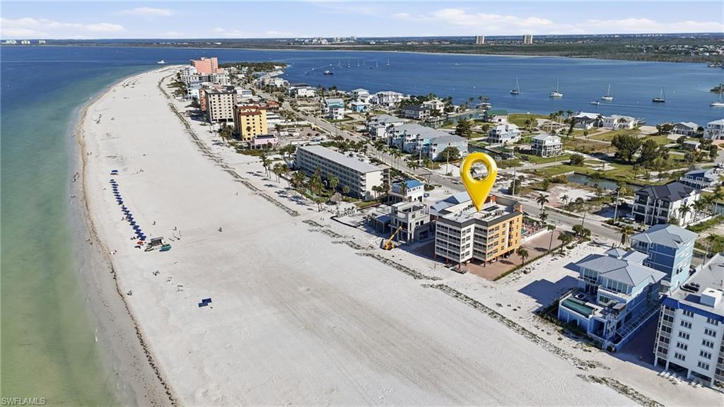 BAY TO BEACH - Residential