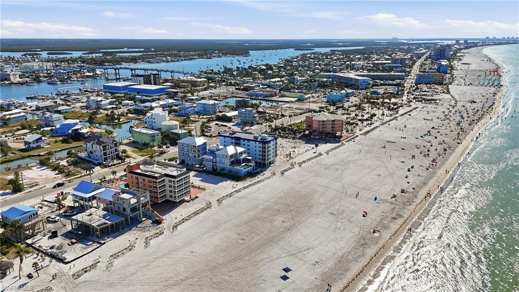 BAY TO BEACH - Residential