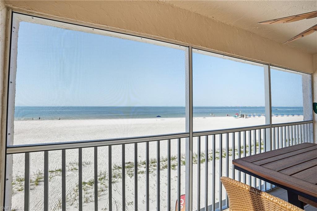 BAY TO BEACH - Residential