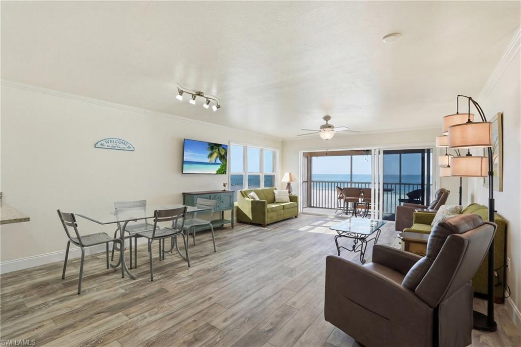 BAY TO BEACH - Residential