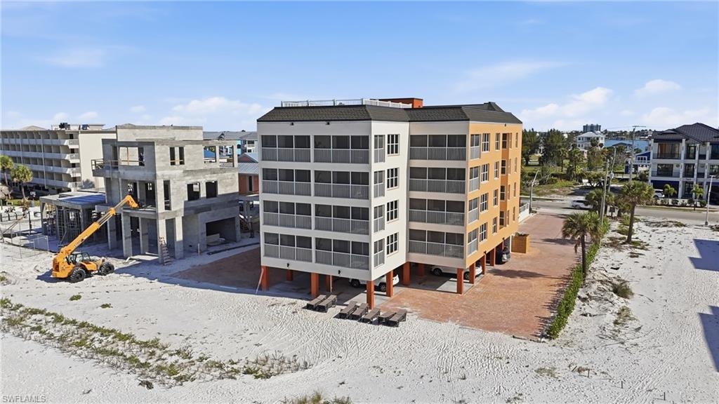 BAY TO BEACH - Residential