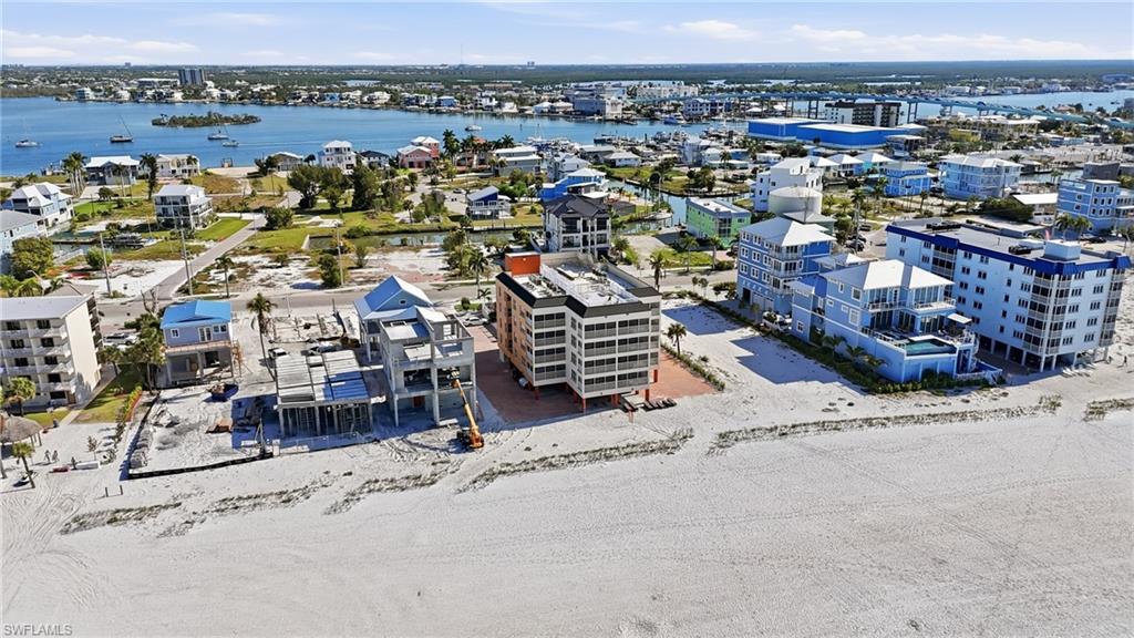 BAY TO BEACH - Residential