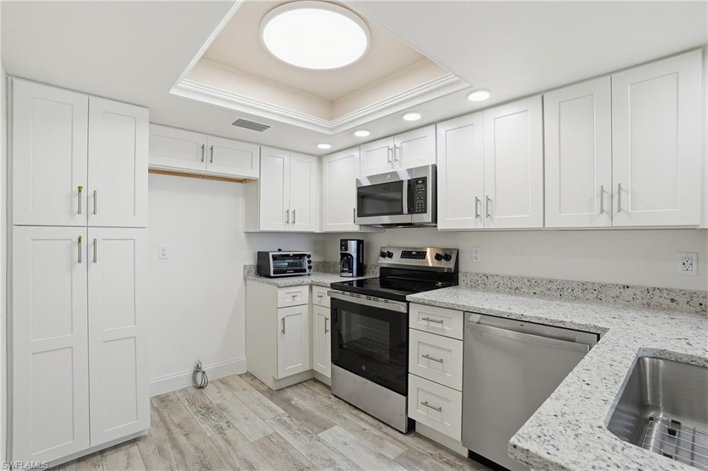 BAY TO BEACH - Residential