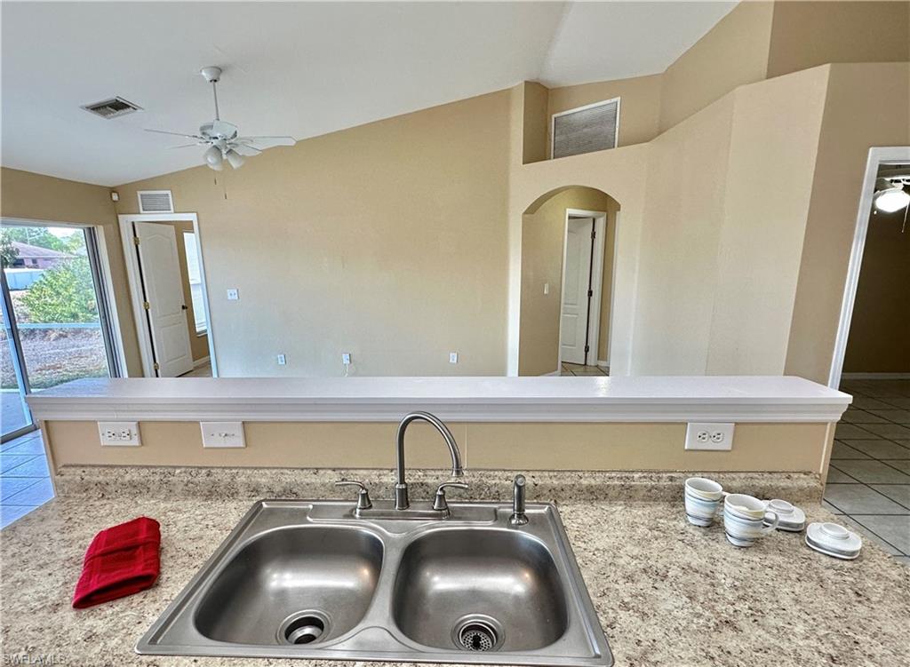 LEHIGH PARK - Residential Lease