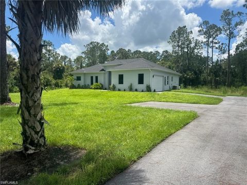 Photo of 2370 16th AVE NE, NAPLES, FL 34120 (MLS # 225077940)
