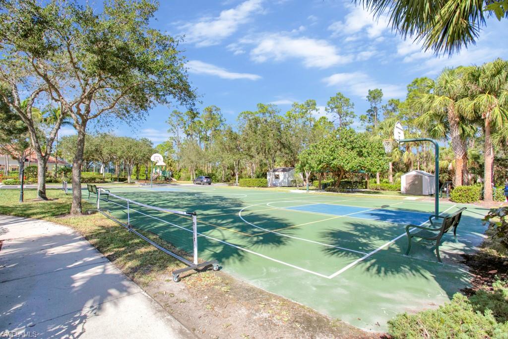 WINDWARD BAY - Residential