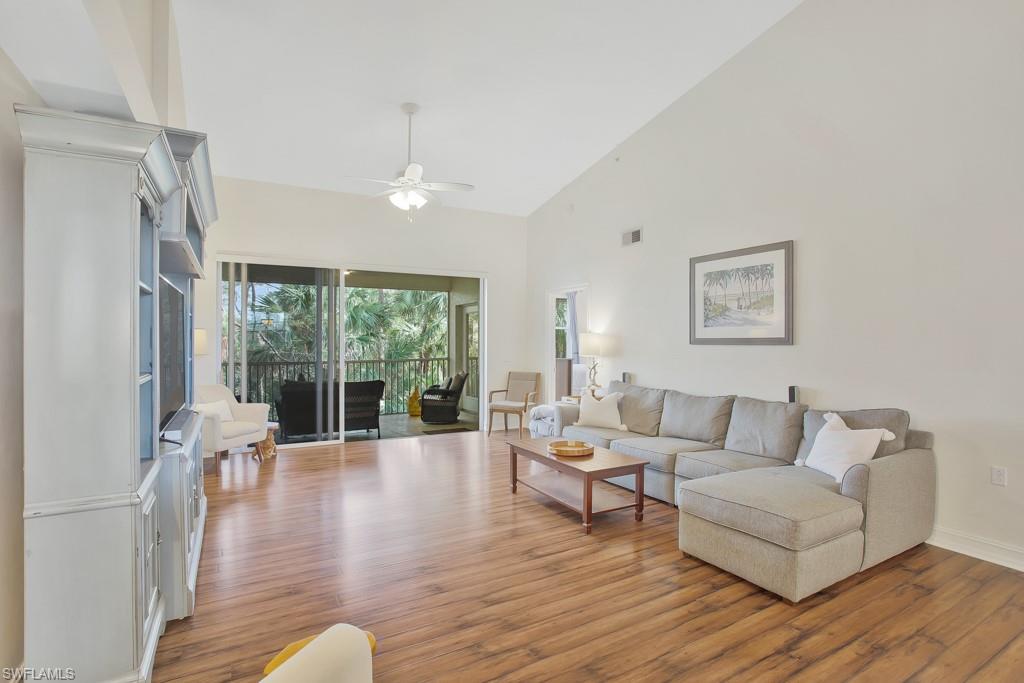 WINDWARD BAY - Residential