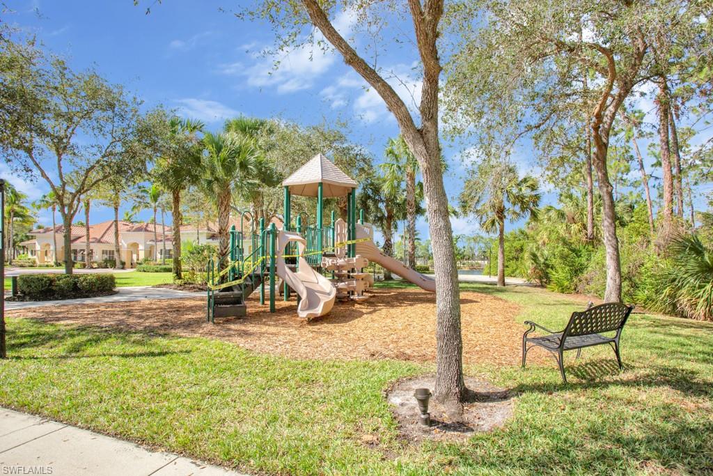 WINDWARD BAY - Residential