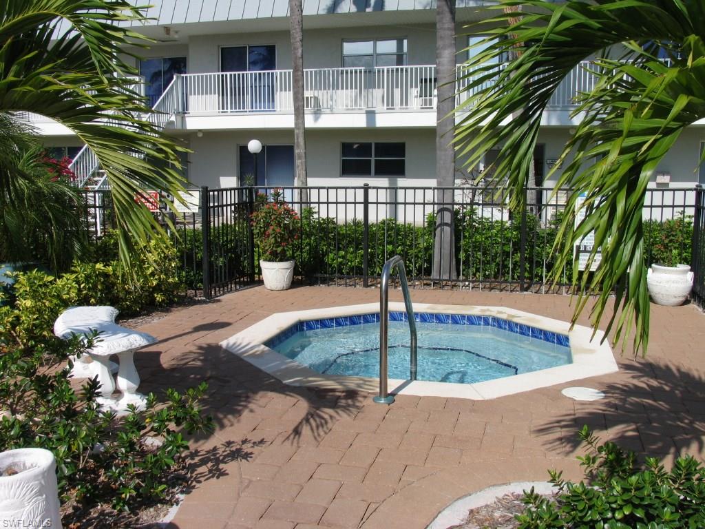 REGENCY CONDO - Residential