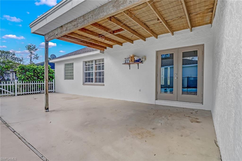 GOLDEN GATE ESTATES - Residential