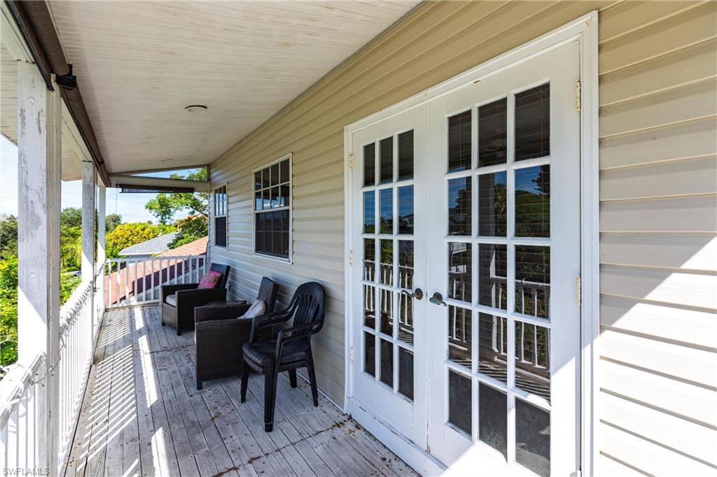 MARCO BEACH - Residential Lease