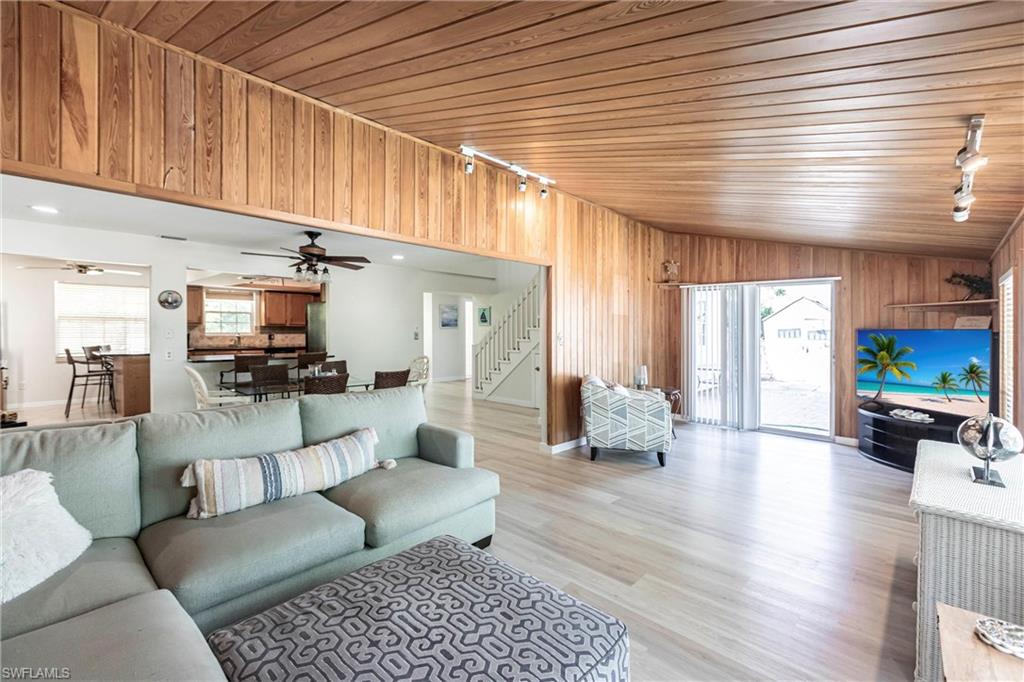 MARCO BEACH - Residential Lease