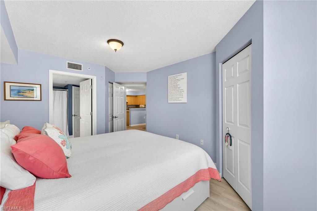 SANCTUARY - Residential