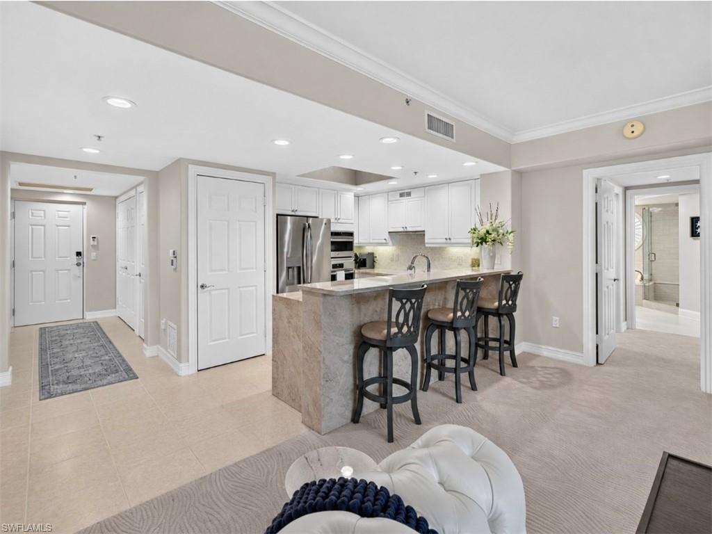 2748 Tiburon BLVD E 106