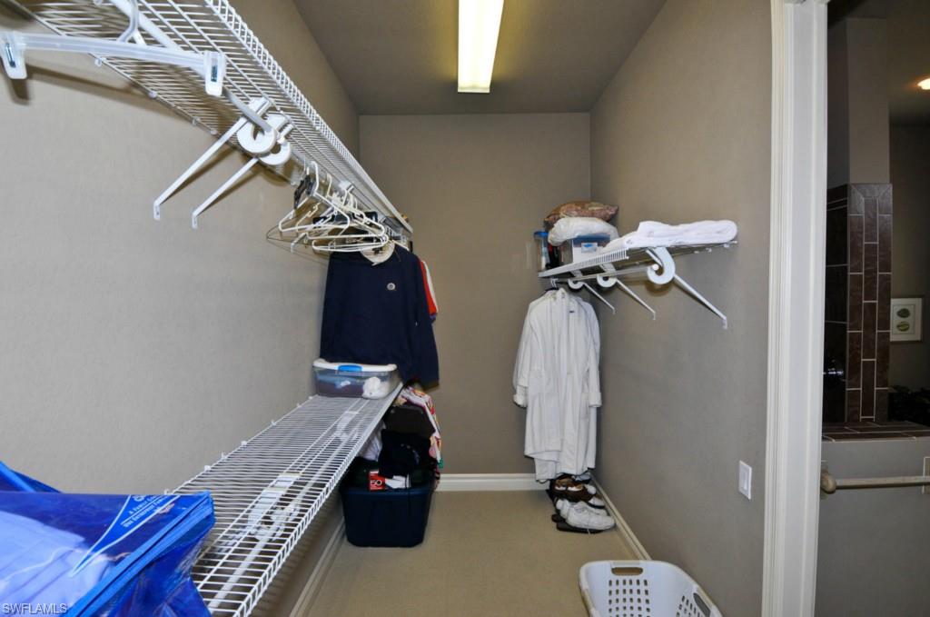 SABAL POINT - Residential