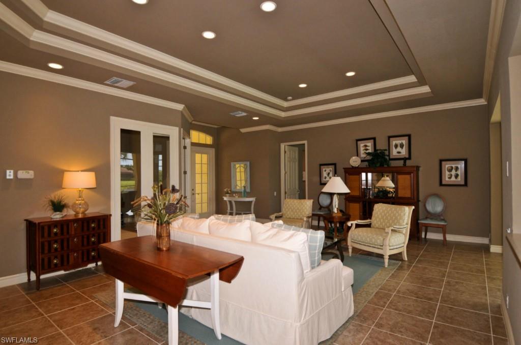 SABAL POINT - Residential