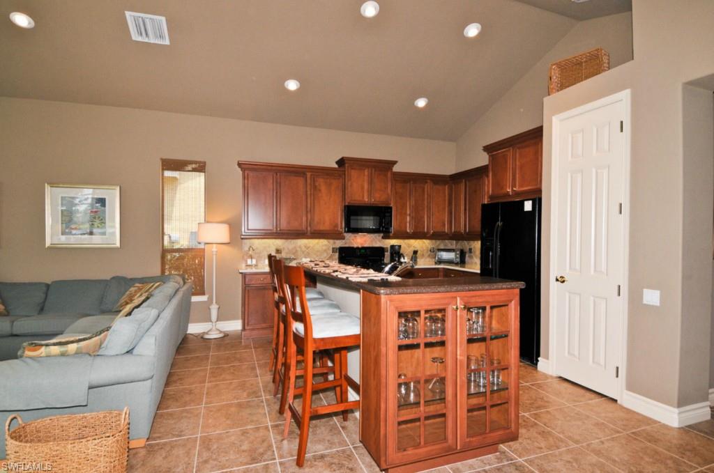 SABAL POINT - Residential